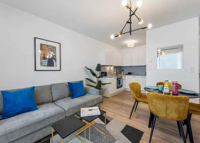 Modern Housing 4*