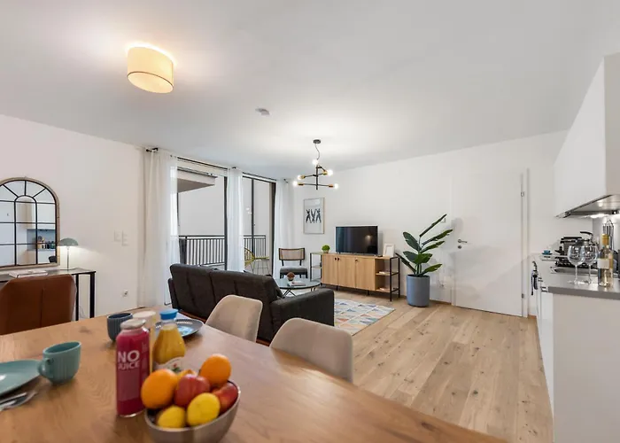 Modern Housing 4* Wenen