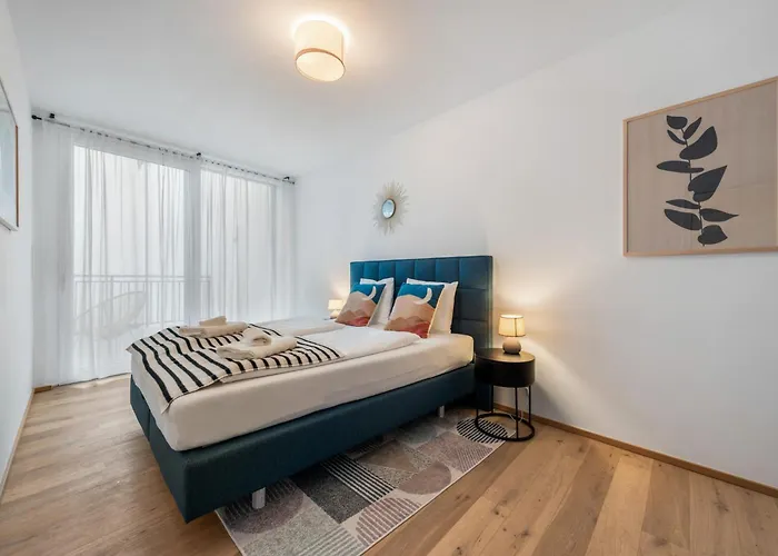 Modern Housing 4*